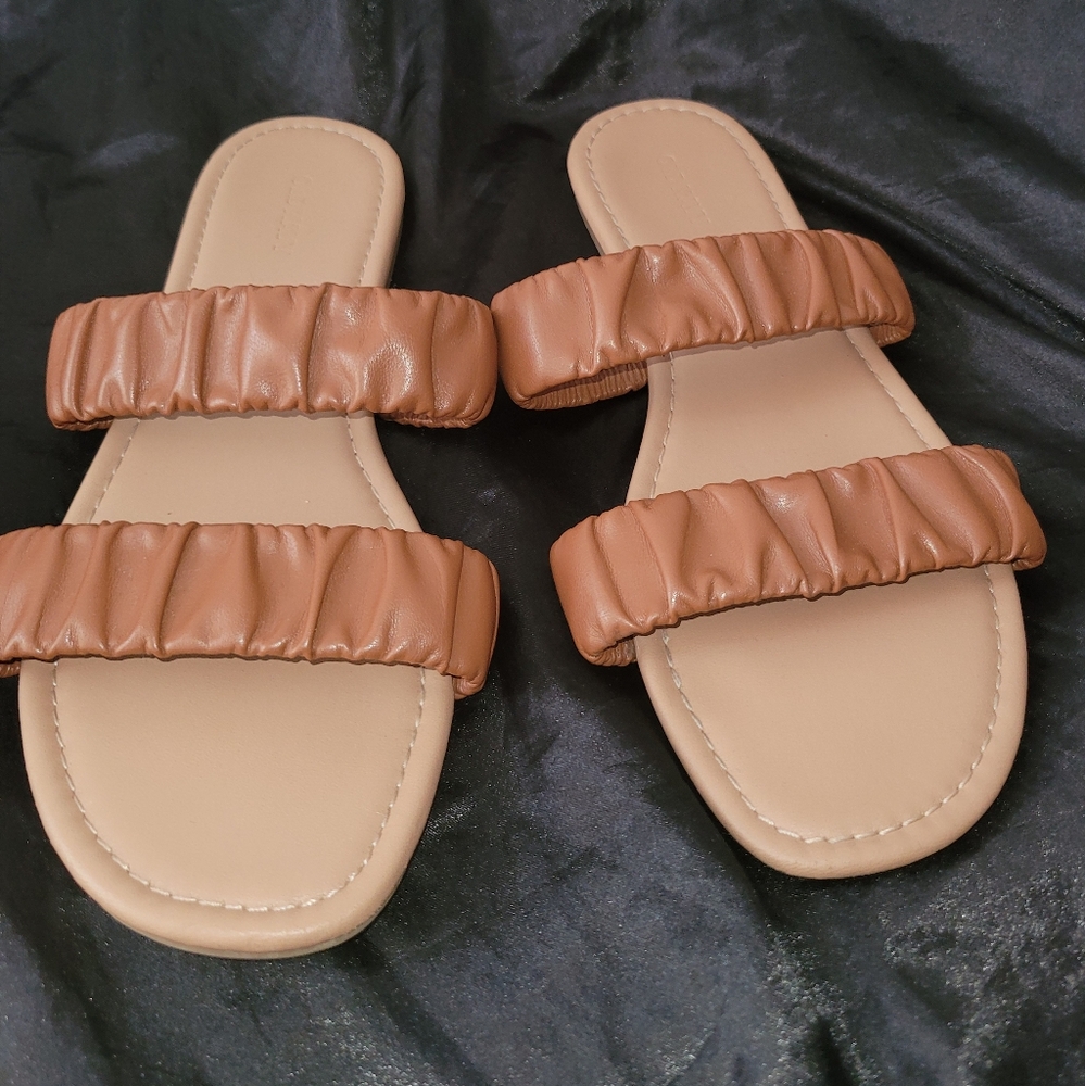 Brown Double Strap Women's Sandals Sz10